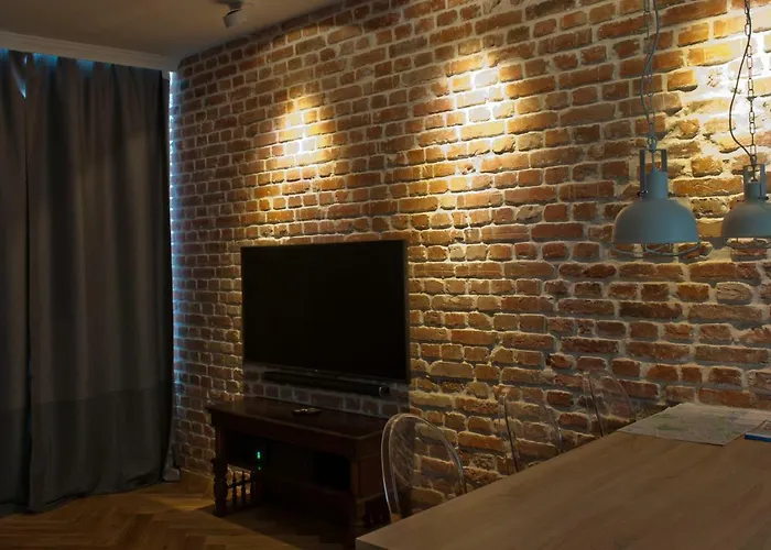 Red Brick Old Town Apartment